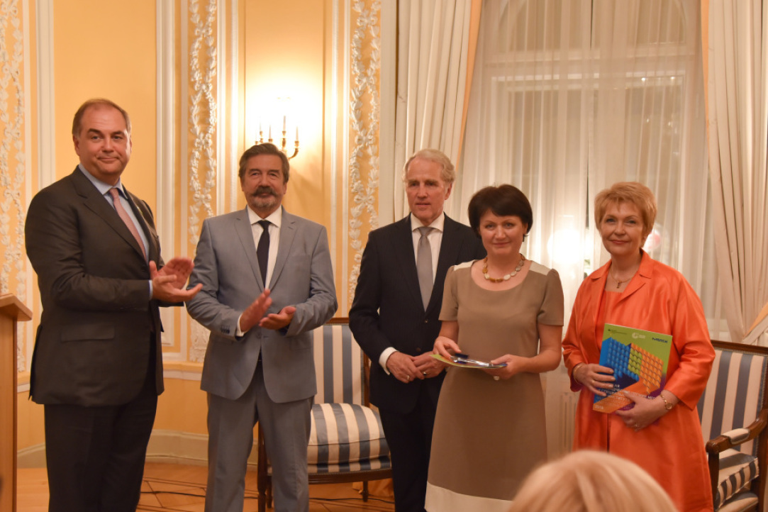 A Russian translation of Peter Wohlleben’s book won the 2018 Merck Translation Award